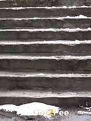 15 pictures - Short haired babe sprays hot piss on the floor