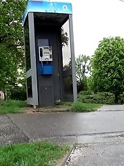 15 pictures - Sexy blonde pulls down her denims and pees