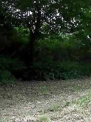 15 pictures - Gorgeous redhead pisses next to a busy road