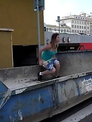 15 pictures - Victoria pees in a skip in the middle of the city