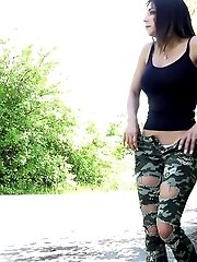 15 pictures - Gorgeous dark haired Rachel pissing in public