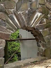 15 pictures - Brunette pulls down denims to piss outside