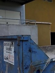 15 pictures - Victoria pees in a skip in the middle of the city