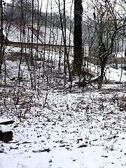 15 pictures - Pretty dark haired babe pisses outside in the snow