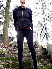 15 pictures - Bright Blonde