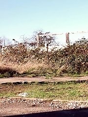 15 pictures - Closeup pissing for blonde in denim jeans