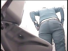 6 movies - Clips from a discreet camera in a warehouse’s women’s restroom Part 1