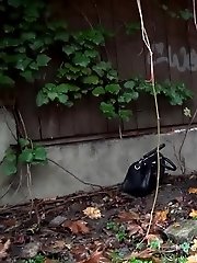 15 pictures - A shy brunette takes a few attempts to pee