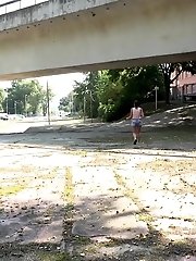 15 pictures - Cute babe in flip flops pisses on the ground