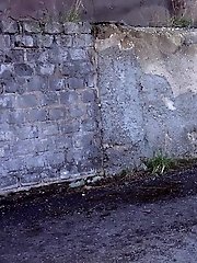 15 pictures - Closeup pissing for blonde in denim jeans