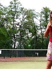 15 pictures - Cute girl in pink heels sprays her pee outside