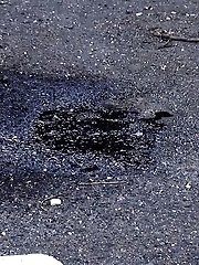 15 pictures - Long piss streams are made during public pissing