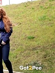 15 pictures - Tip-Toed Redhead