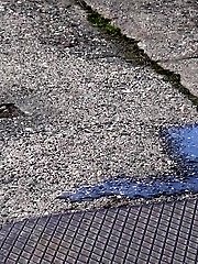 15 pictures - Dark haired girl is desperate to pee when walking