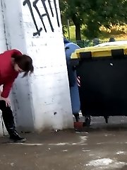 15 pictures - Brunette teen pees in front of passing traffic
