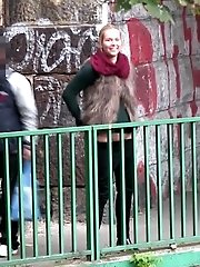 15 pictures - Cute blonde pisses at night outside in the cold