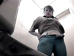 3 movies - Pee hunter films unsuspecting teens tinkling
