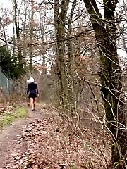 15 pictures - Blonde Woodland Babe