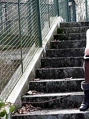 15 pictures - Gated Steps
