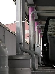 15 pictures - Pretty babe pisses in the middle of a car park