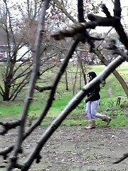 15 pictures - Black haired teen keeps on peeing outside