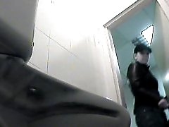3 movies - Girls and oldies exposed to spy cam in public loo