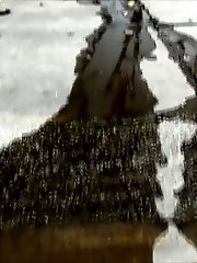 15 pictures - Stunning dark haired girl needs to piss in city