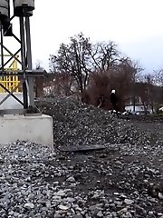 15 pictures - Hot blonde pisses right next to a railway line