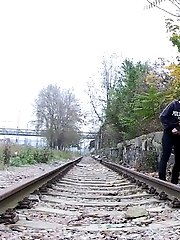 15 pictures - Girlfriends both need to piss while walking outside