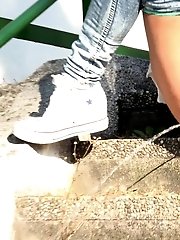 15 pictures - Desperate in Denim