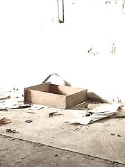 15 pictures - Hot babe makes a pissy puddle on the floor