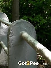 15 pictures - Outdoor pissing for stunning European