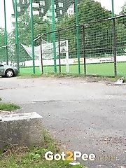 15 pictures - Gorgeous blonde babe pissing in public